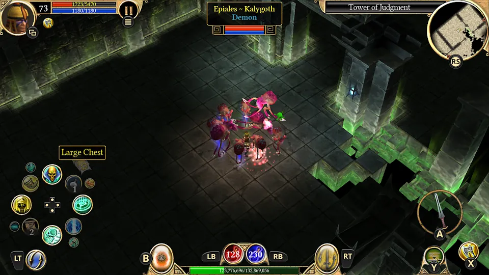 Confronto com um chefe de grandes dimensões em Titan Quest